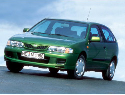 Almera N15 (1995–2000)