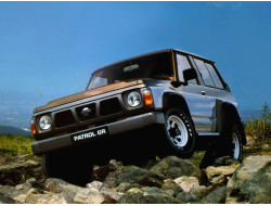 Patrol Y60 (1987–1998)