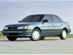 Elantra J1 (1990–1993)