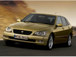 Altezza (2001–2005)
