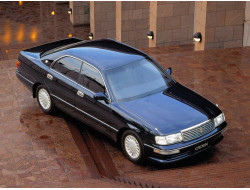 Crown S140 (1991–1995)