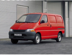 Hiace XH10 (1995–2006)