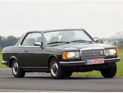 E–klasse C123 (1977–1985)