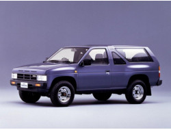Terrano WD21 (1986–1995)