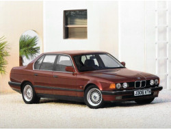 7–series E32 (1986–1994)