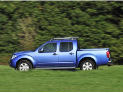 Navara D40 (2005–2015)