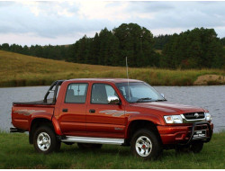 HiLux VI (1997–2005)