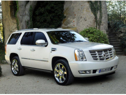 Escalade III (2006–2014)