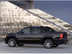 Escalade EXT II (2006–2014)