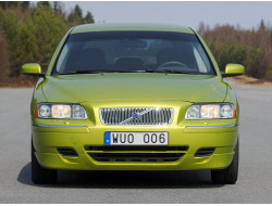 V70 II (2000–2007)