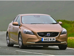 V40 II (2012–2019)