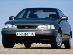 Lantra J1 (1990–1993)