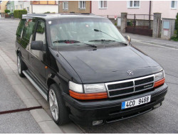 Grand Caravan II (1990–1996)