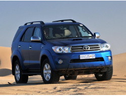 Fortuner I (2005–2011)