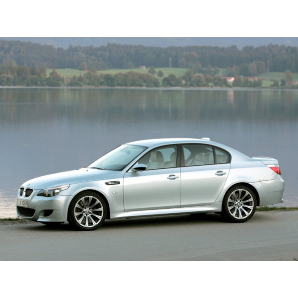Внутрішня арка/підкрилок для BMW M5 E60/E61