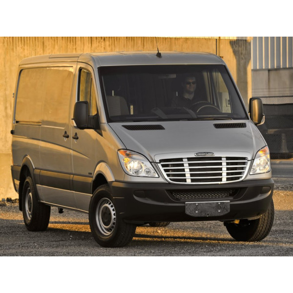 Внутрішня арка/підкрилок для Freightliner Sprinter II