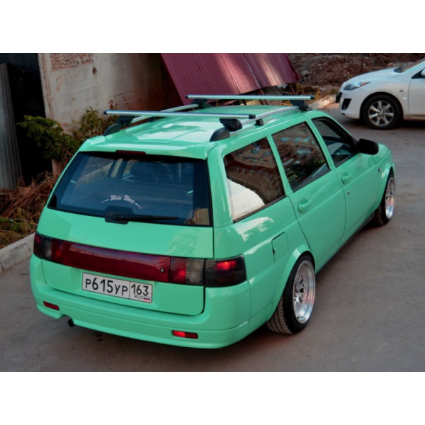 Внутрішня арка/підкрилок для Lada 2111