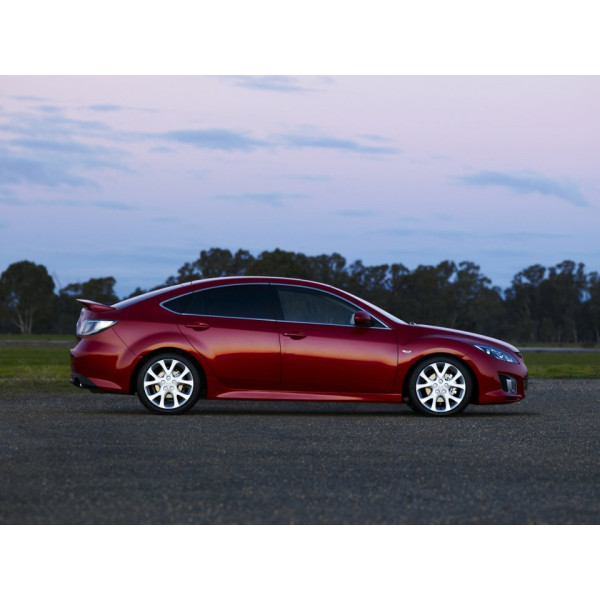 Внутрішня арка/підкрилок для Mazda Atenza II