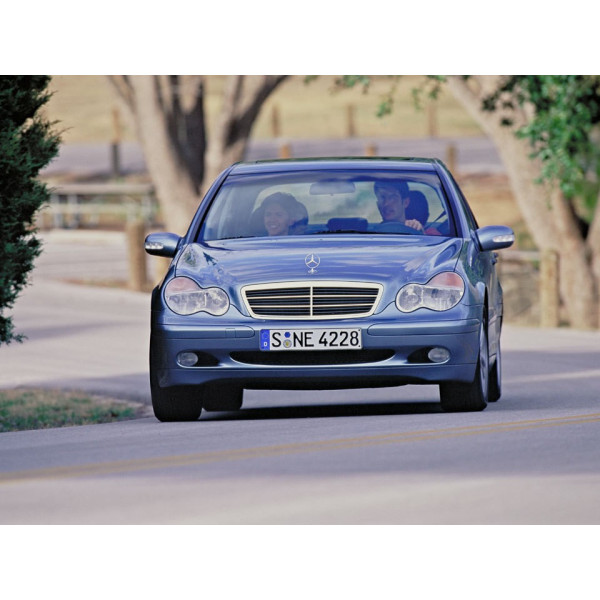 Внутрішня арка/підкрилок для Mercedes-Benz C–klasse W203/S203