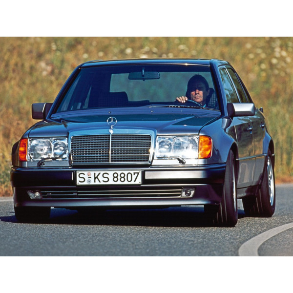 Внутрішня арка/підкрилок для Mercedes-Benz E–klasse W124