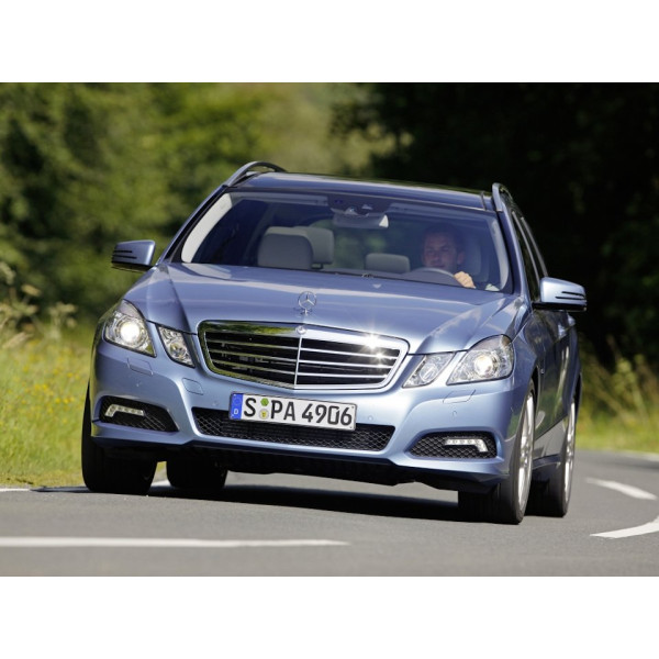 Внутренняя арка/подкрылок для Mercedes-Benz E–klasse W212/S212