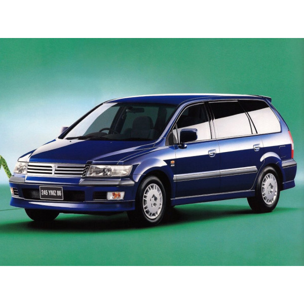 Внутрішня арка/підкрилок для Mitsubishi Chariot Grandis
