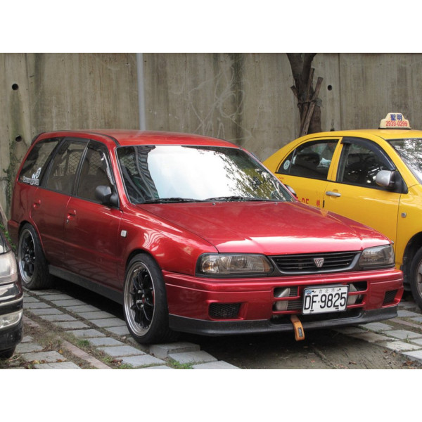 Внутренняя арка/подкрылок для Nissan Wingroad Y10