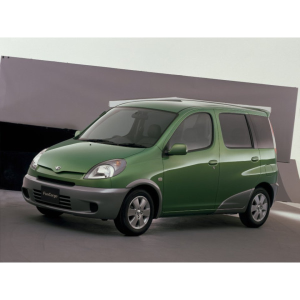 Внутрішня арка/підкрилок для Toyota FunCargo