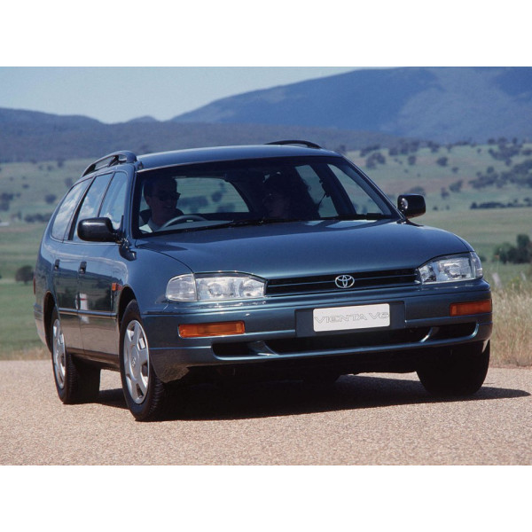 Внутрішня арка/підкрилок для Toyota Vienta XV10 (1995–1996)